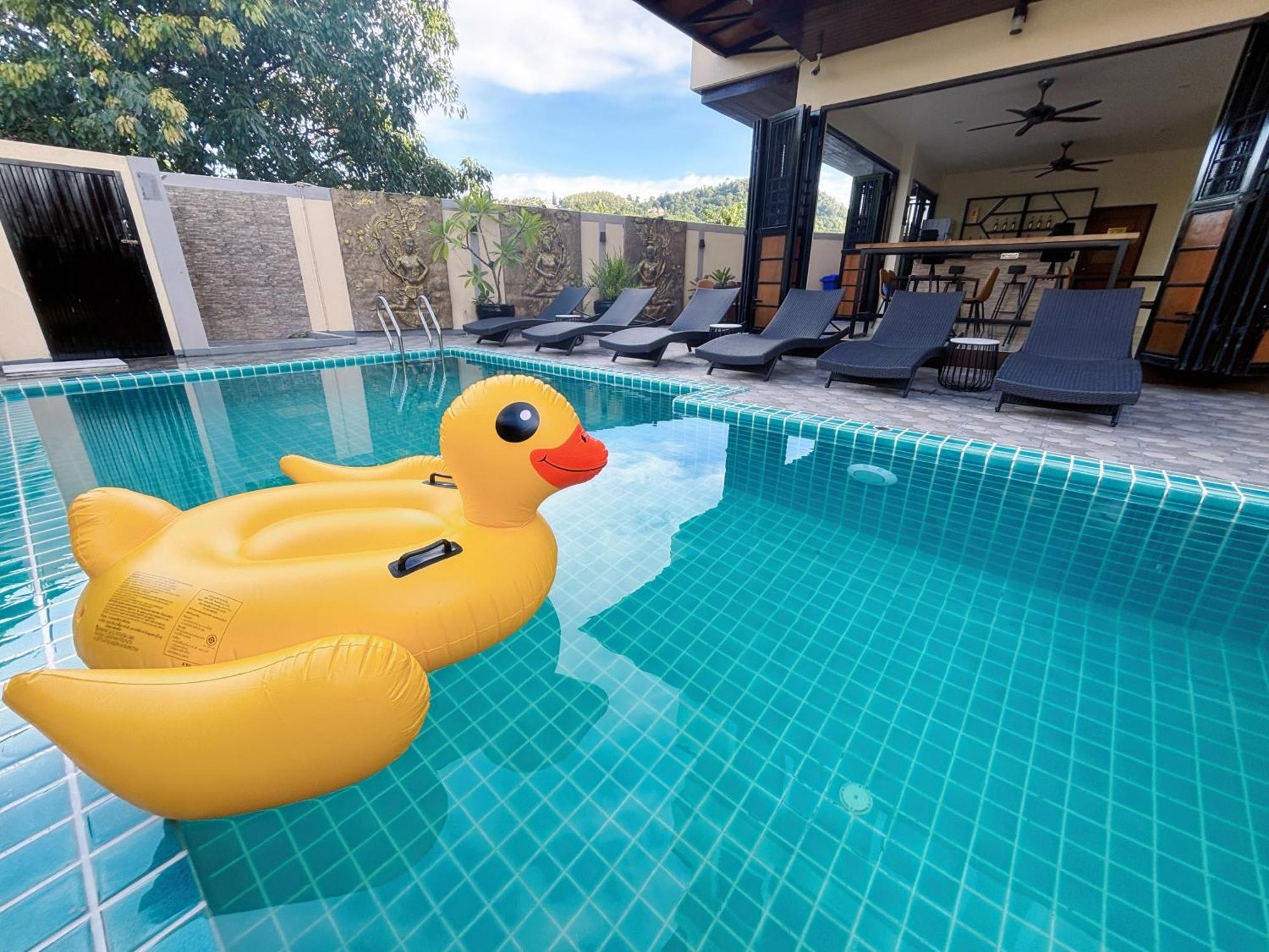 Patong Pool House Aparthotel Luaran gambar