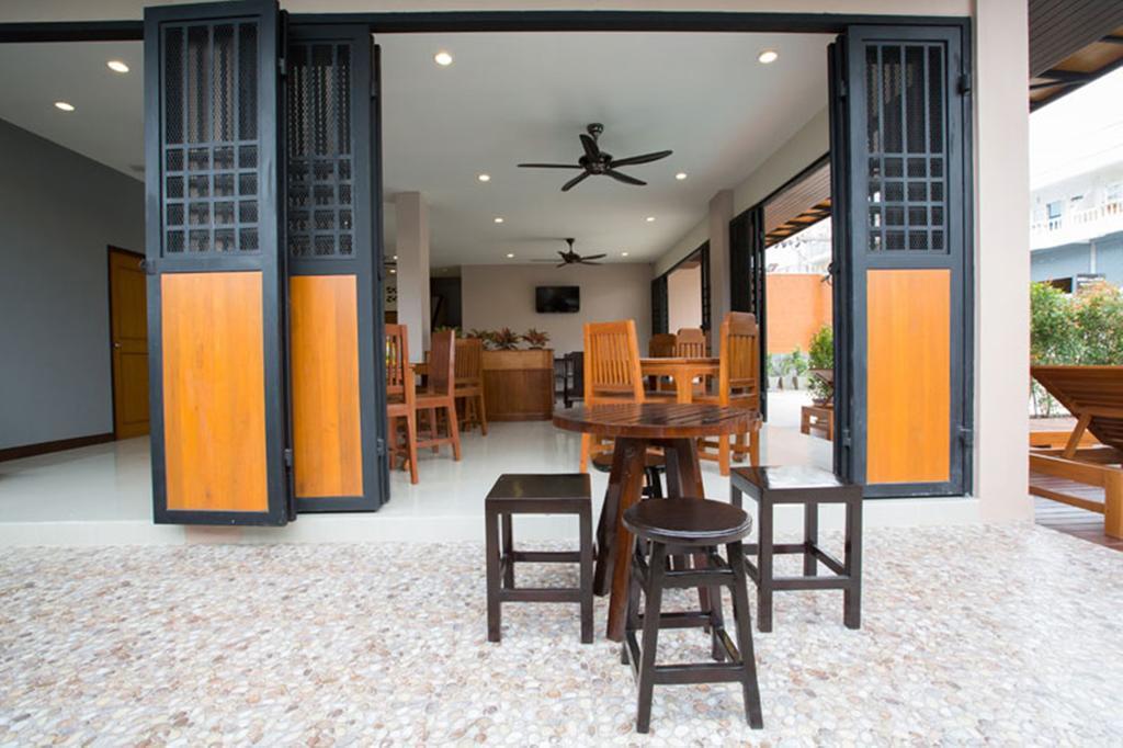 Patong Pool House Aparthotel Luaran gambar