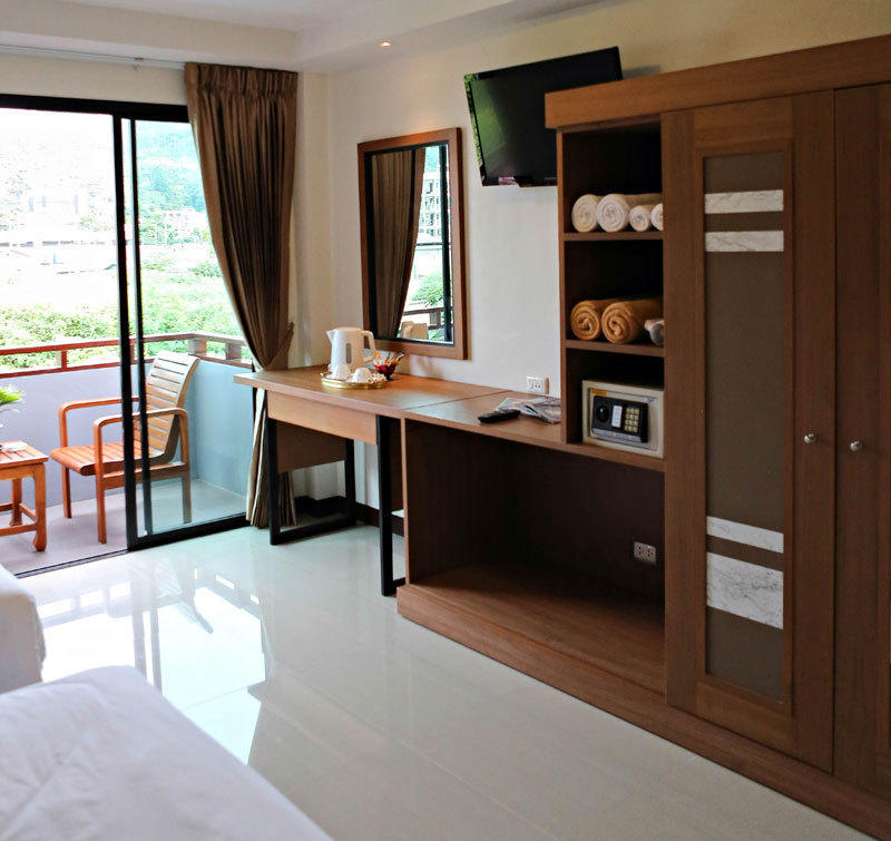 Patong Pool House Aparthotel Bilik gambar
